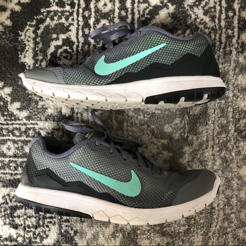 Nike Flex Run 4 Women’s Running Shoes Size 8
